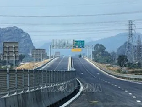 Cục Đường bộ Việt Nam yêu cầu rà soát cao tốc 4 làn xe, nâng tốc độ lên 90 km/h