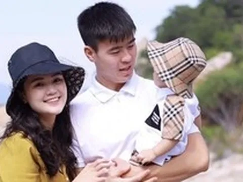 Hội cầu thủ đi du lịch sang chảnh, người ra nước ngoài người ra đảo