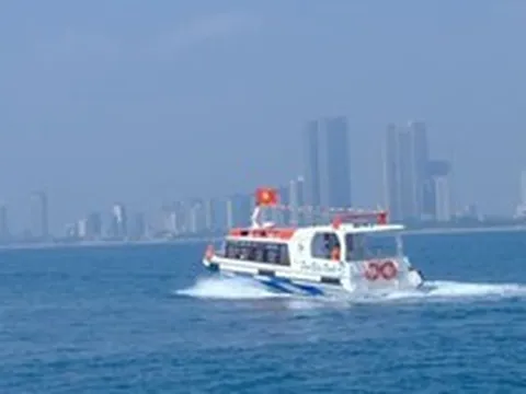Vé du thuyền ngắm Đà Nẵng từ biển: Cao nhất 2 triệu đồng/người
