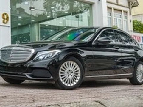 Thay vì mua Kia K5, chiếc Mercedes đời 2016 này rất đáng cân nhắc vì cùng giá tiền nhưng thiết kế lâu lỗi mốt và lái hay hơn