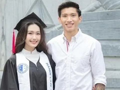 Đoàn Văn Hậu tung bộ ảnh xịn xò 'ké' kỉ yếu cùng Doãn Hải My, được nàng gọi với danh xưng đặc biệt