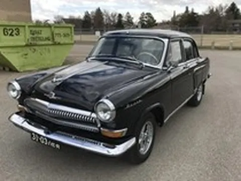 Có gì đặc biệt bên trong xe hơi của đặc vụ KGB?