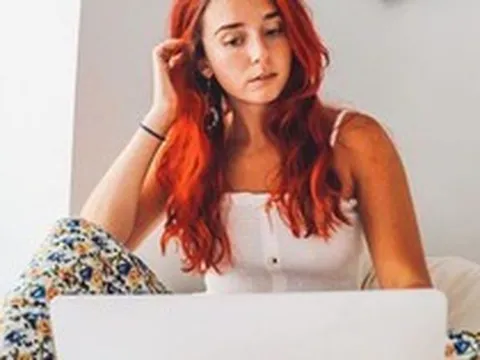 Người phụ nữ 29 tuổi kiếm được 9,1 tỷ/năm và sở hữu 3 bất động sản: "Đây là 5 thứ giàu hơn nữa tôi cũng từ chối tiêu tiền"