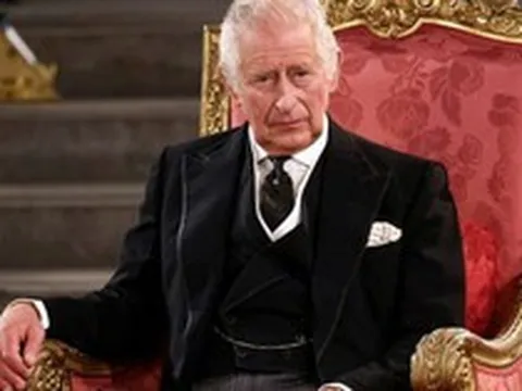 Choáng với chi phí Lễ đăng quang vua Charles, khoe trọn độ xa hoa với tổng tiền gần gấp đôi đại lễ của cố nữ hoàng?