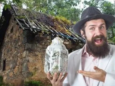 Bỏ 70.000 USD mua căn nhà đổ nát, người đàn ông bất ngờ thu lãi gấp 80 lần: Chỉ một vết nứt trên tường tiết lộ cả một kho báu