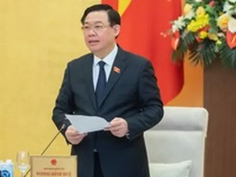 Ủy ban Thường vụ Quốc hội cho ý kiến nhiều dự án luật quan trọng
