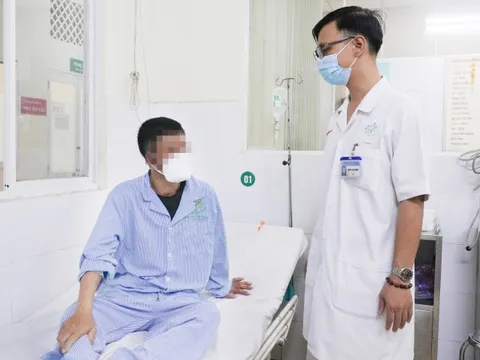 3 người ngộ độc rượu sau khi cùng ăn uống, 1 người tử vong