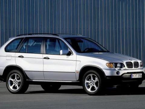 Thần tốc làm BMW X5 trong tháng rưỡi: Thực ra bị sếp ép tiến độ!