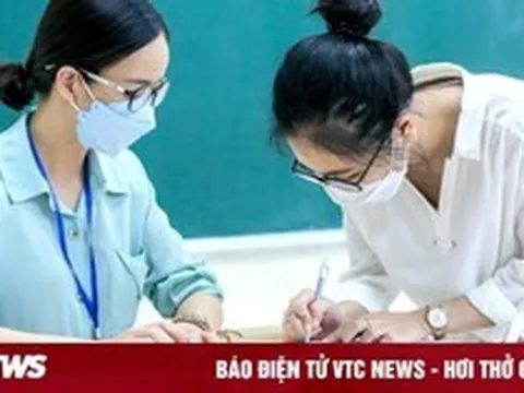 Chính phủ đồng ý tăng học phí đại học