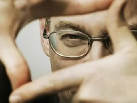 Thói quen cao cấp giữa người với người gói gọn trong 2 từ: Vũ khí bén nhọn xoá khoảng cách, quét trở ngại