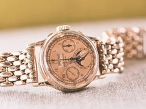 Cận cảnh đồng hồ Patek Philippe cực hiếm: Vỏ bị gỉ nhưng có giá lên đến 105 tỷ đồng, "dân chơi" sành sỏi có tiền chưa chắc mua được