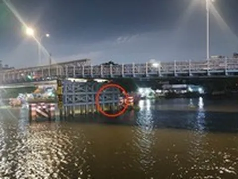 Cận cảnh cầu An Phú Đông sau sự cố sà lan đâm va vào trụ cầu