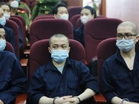 Diễn biến mới việc có người muốn trả 12 tỉ đồng cho vợ Nguyễn Thái Luyện