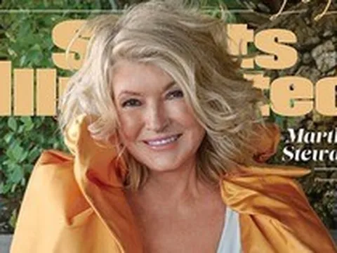 Cụ bà 81 tuổi rạng rỡ trên bìa tạp chí áo tắm: Hình thể nóng bỏng đập tan định kiến về tuổi tác