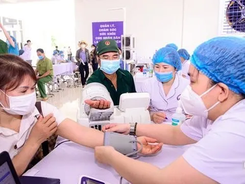 Hà Nội: Huyện Mê Linh huy động 400 y bác sĩ khám sức khỏe cho toàn dân