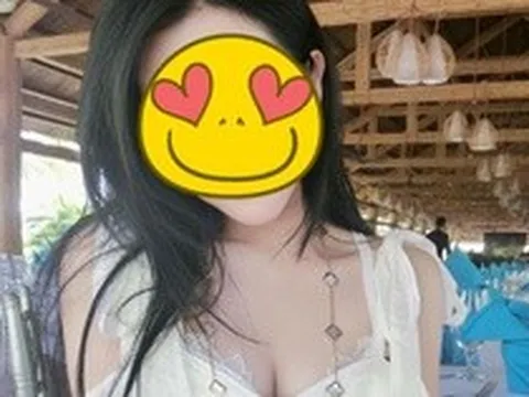 Ái nữ tập đoàn nhựa sống kín tiếng vừa công bố bạn trai: Gia thế khủng lại có tình yêu đẹp, chỉ biết ước!