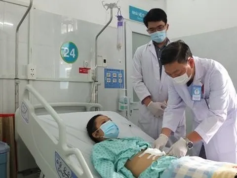 Phẫu thuật cấp cứu kịp thời bệnh nhân nuốt phải xương cá hiếm gặp