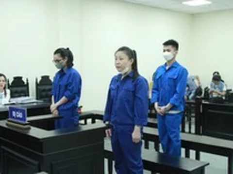 Y án 7 năm tù cựu đại úy Lê Thị Hiền vụ án 'dí bill' ép khách trả tiền