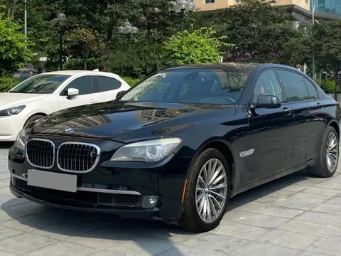 Qua thời đỉnh cao, BMW 7-Series chỉ còn gần 600 triệu đồng, người bán nói 'rẻ như cho' nhưng sự thật không như lời rao