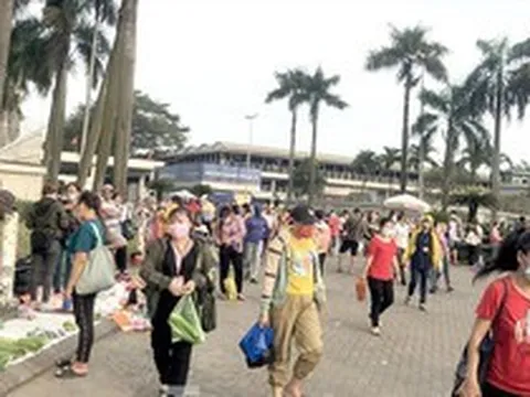 Lo lao động mất việc lan ra trên diện rộng