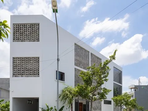 Mê mẩn với thiết kế giúp nhà giảm tiếng ồn và luôn thoáng mát