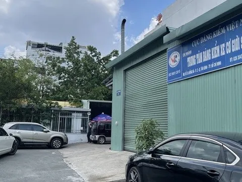 Mercedes rớt đăng kiểm: Phản ứng của các bên