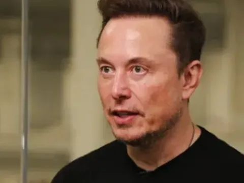 Elon Musk: Ngủ 6 tiếng một ngày, làm việc 7 ngày một tuần, mỗi năm chỉ nghỉ 2-3 ngày