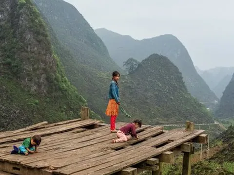 Du khách Anh mô tả: 'Chưa bao giờ hạnh phúc hơn' khi du lịch miền Bắc, Việt Nam