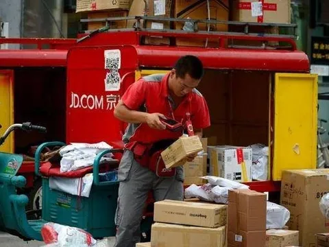 Vượt mặt Huawei, một "gã khổng lồ" thương mại điện tử trở thành doanh nghiệp tư nhân lớn nhất Trung Quốc: Doanh thu gần 1.000 tỷ NDT, Alibaba và Tencent cũng phải xếp sau