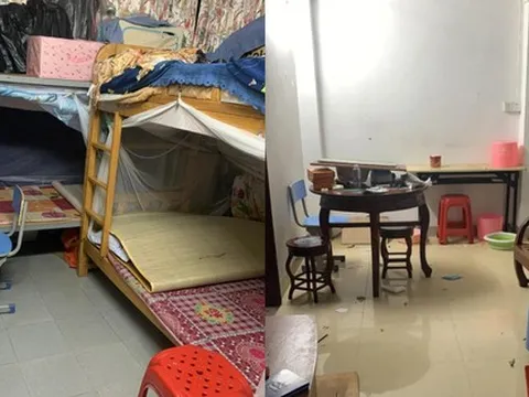 Căn nhà cũ ngột ngạt lột xác hoàn toàn sau khi cải tạo