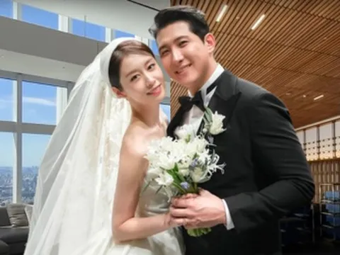 Ngắm căn penthouse đắt giá của Jiyeon (T-ara) và chồng cầu thủ