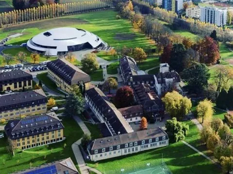 Có gì bên trong ngôi trường đắt đỏ nhất hành tinh, học phí tới hơn 3 tỷ/năm?