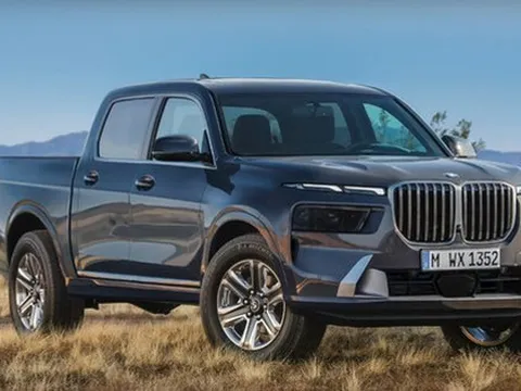 Chỉ là câu hỏi có làm bán tải hay không mà mỗi sếp BMW nói một kiểu, có ý trái ngược hẳn nhau