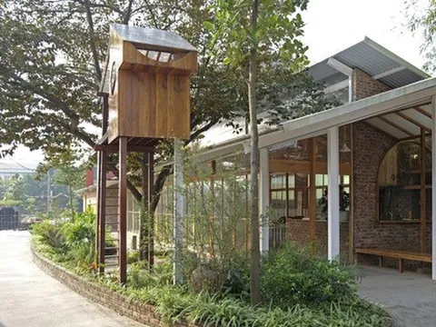 Một nhà hàng ở ngoại thành Hà Nội có view đẹp, báo Mỹ cũng khen hết lời