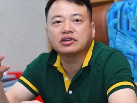 Bàn về hoài bão tuổi trẻ, Shark Nguyễn Hoà Bình chỉ ra một kiểu người như 'học sinh ngồi nhầm lớp'