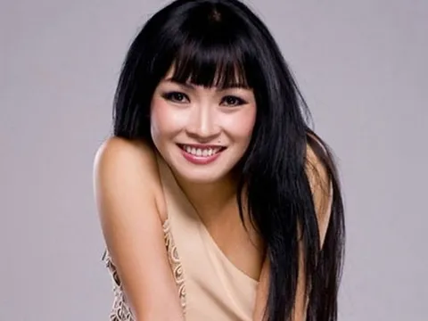 Phương Thanh: Phải lao vào đời kiếm tiền từ nhỏ và chuyện mua nhà 26 cây vàng cho mẹ