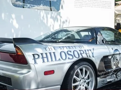 Cận cảnh xe thể thao Acura NSX hàng độc của ông Đặng Lê Nguyên Vũ