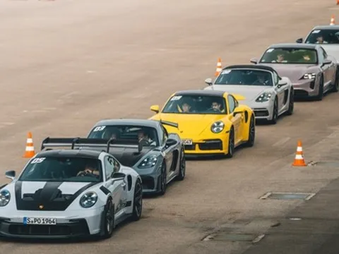 Porsche và những cú đạp ga tốn cả chục triệu đồng
