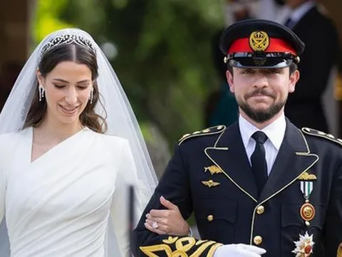 Nhan sắc con gái tỷ phú vừa kết hôn với Thái tử Jordan