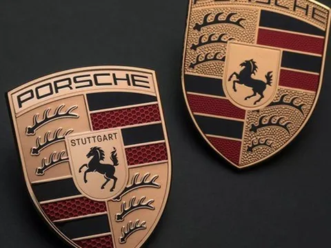 Porsche tốn 3 năm để làm logo mới nhưng phải tinh mắt lắm mới tìm ra điểm khác biệt