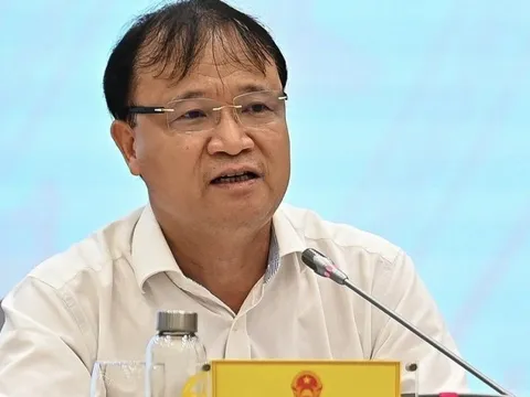 Thứ trưởng Công Thương: Xin chia sẻ nỗi khổ với người dân vì thiếu điện