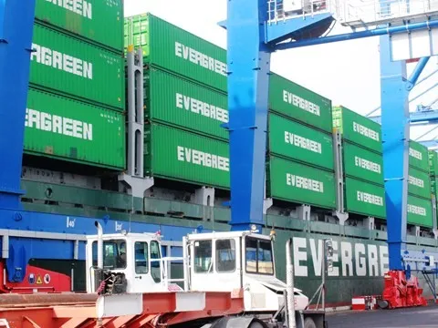 Logistics bắt nhịp ‘dòng chảy xanh’
