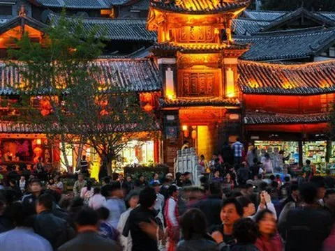 Trấn cổ Lệ Giang, những điều các tua không kể