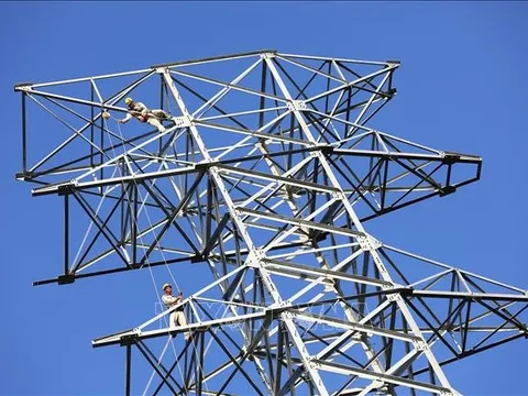 Giữ vững trục truyền tải 500kV Bắc - Nam để đảm bảo điện cho miền Bắc mùa nắng nóng
