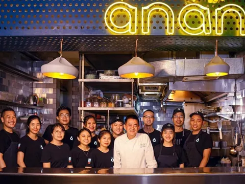 Nhà hàng vừa nhận sao Michelin - Ănăn Saigon: Nâng tầm món Việt với bánh mì, tô phở giá 2,3 triệu đồng, nằm trong khu chợ cũ