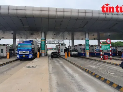 Thu phí không dừng hướng tới bỏ chắn barie