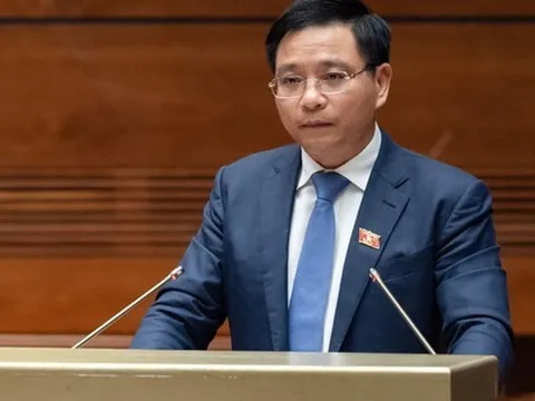 Chủ tịch Quốc hội "xin tranh luận" với Bộ trưởng Giao thông vận tải