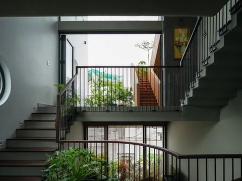 Cách tránh nóng, giảm tiếng ồn và bụi cho nhà hướng Tây