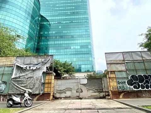 TP HCM: Nhiều nhà vệ sinh công cộng tại khu "đất vàng" đã đi vào hoạt động