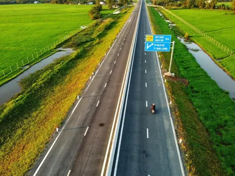 Triển vọng đầu tư xây dựng hạ tầng - phát triển kinh tế đồng bằng sông Cửu Long